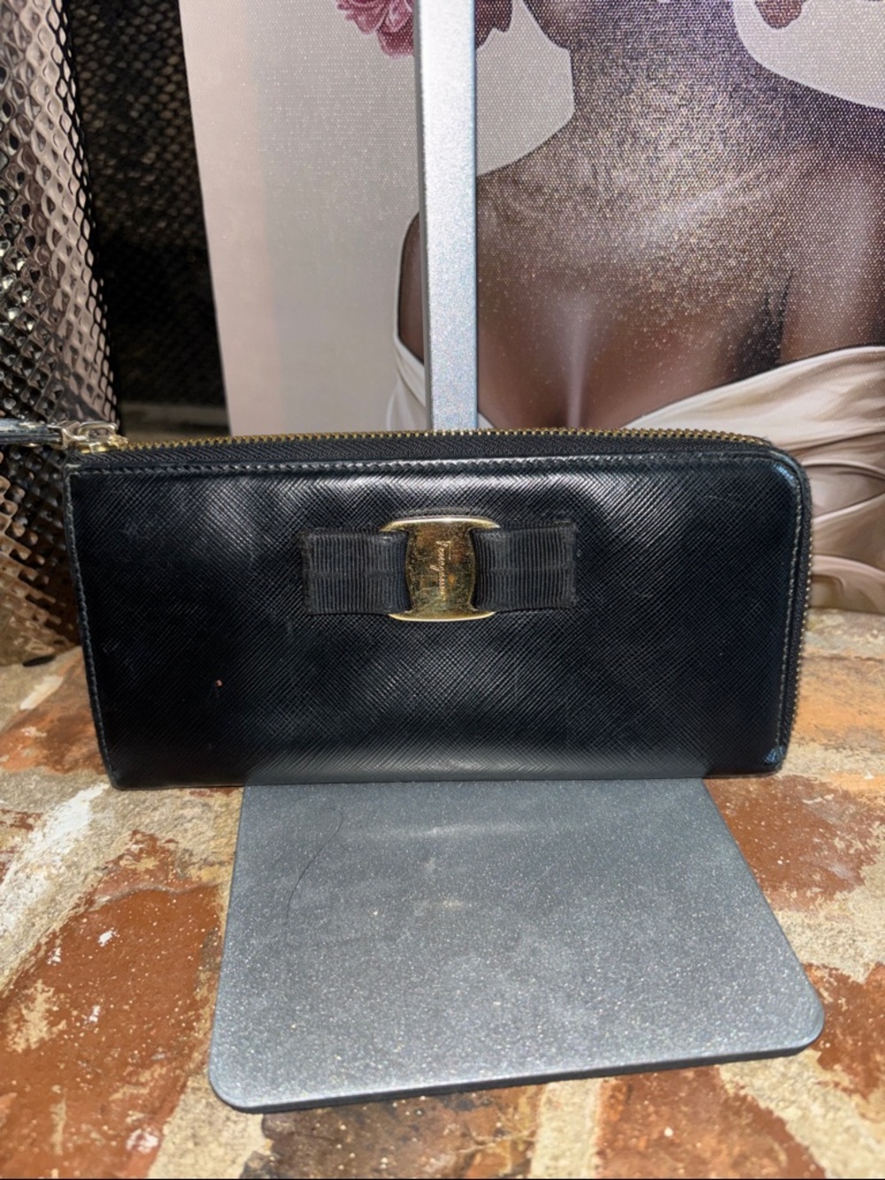 Salvatore Ferragamo Black Leather Vara Bow Zip Wallet with Gold Hardware